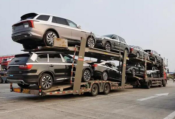 小汽車托運是怎么收費的？托運小轎車收費標準收費標準