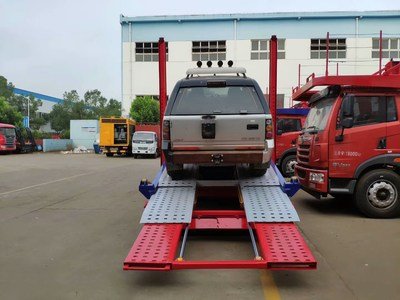 托運私家車的物流公司周末上班嗎