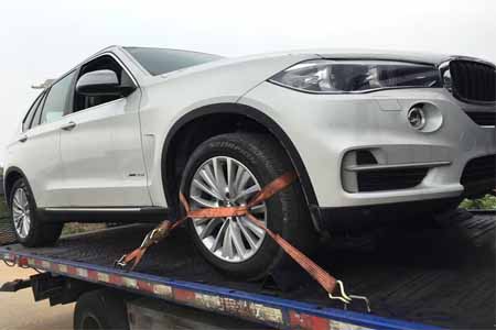 青島汽車(chē)托運(yùn)收費(fèi)標(biāo)準(zhǔn),青島托運(yùn)轎車(chē)要多少錢(qián)